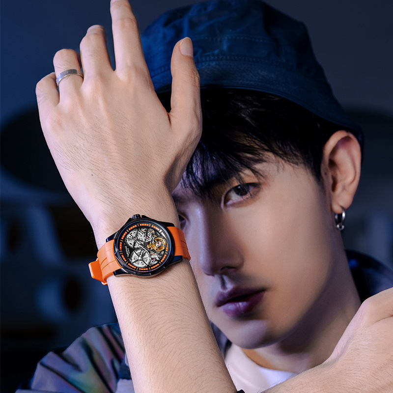 Мъжки механичен часовник FW-6030 със светещ циферблат, календар и 24-часов индикатор, водоустойчив до 30 м, каучуков каишка