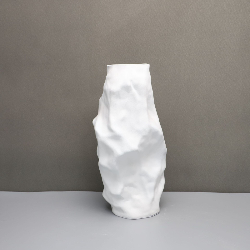 Флорална декоративна фигура с плисирана форма, материал: синтетична смола, модерен минималистичен стил