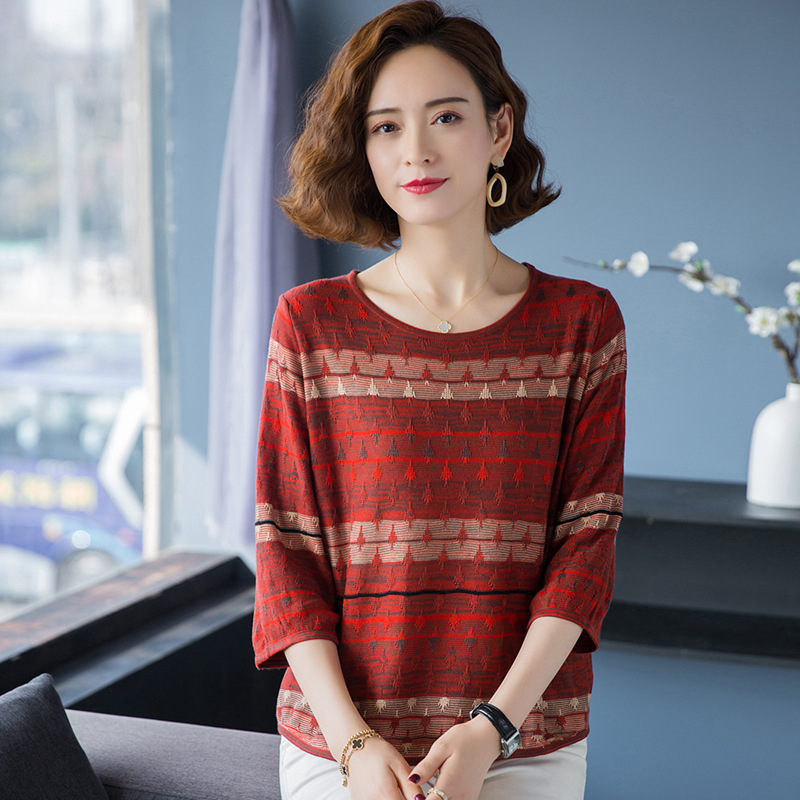 Női csíkos kötött pulóver kerek nyakkal, laza szabás, hosszú ujjú, 95% poliészter