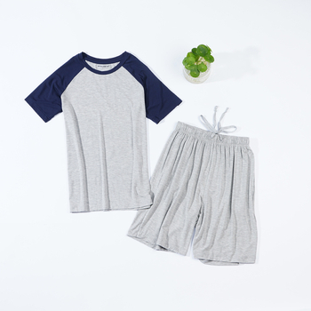 Vīriešu modalā mājas apģērbu komplekts ar īsām piedurknēm un šortiem, vienkāršs ikdienas stils, 90-95% modal, apļveida kakla forma, bieza auduma 201-250 g/m2