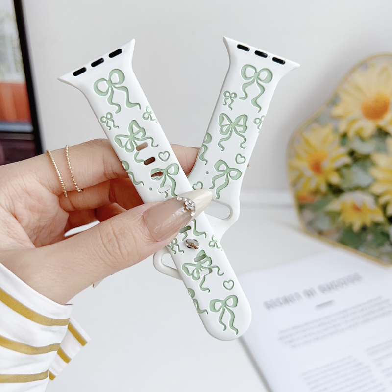Dvobojni gravirani silikonski remen za Apple Watch S10, 22 mm