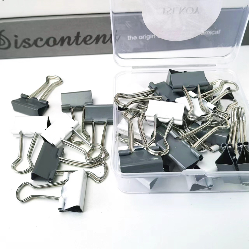 Klip za dokumente s dizajnom swallowtail, metalno tijelo