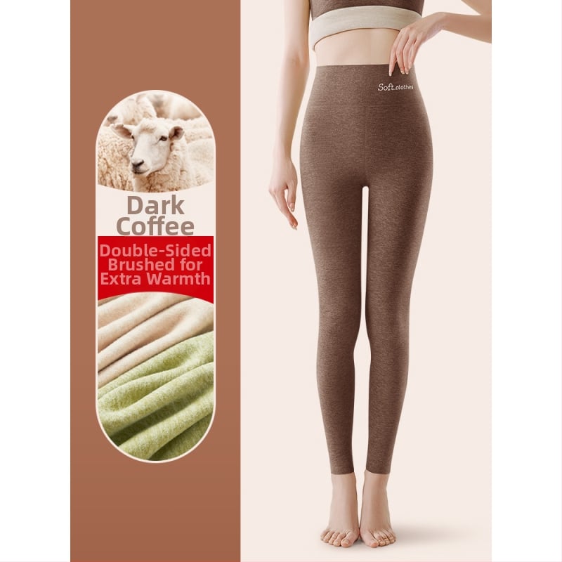 All-in-one bikses ar bieza poliestera audumu, galvenā auduma sastāva 90–95%, ciešs griezums, biksu garums.