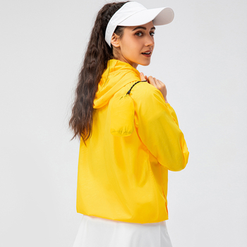 Yuer Love Moteriška lauko vėjo atspari striukė su gobtuvu – vandeniui atspari, vėjui, lengva, kvėpuojanti, greitai džiūstantis, poliesteris