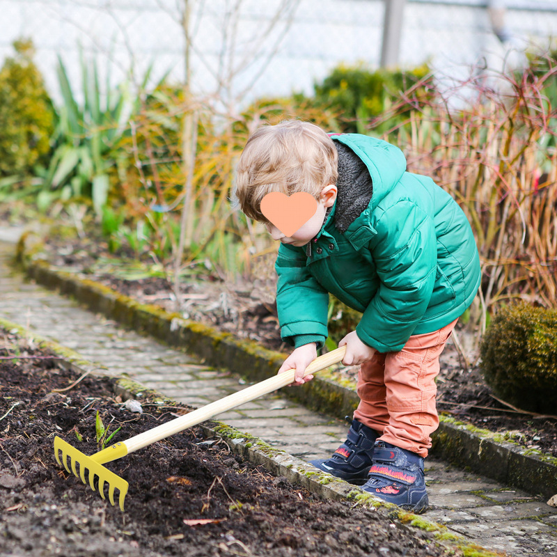 Dječji set alata za plažu od željeza — trodijelni set: lopata, motika i grablje za sadnju cvijeća i drveća
