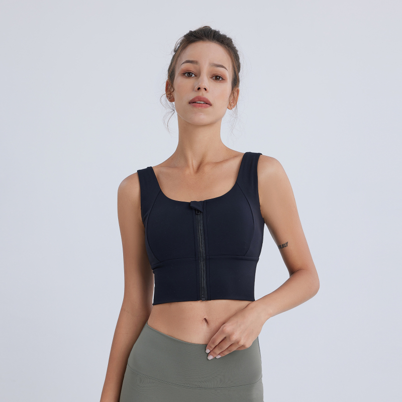 Спортен сутиен с цип и полуфиксирани чашки, дишащ и бързосъхнещ, Nylon 80% / Spandex 20%