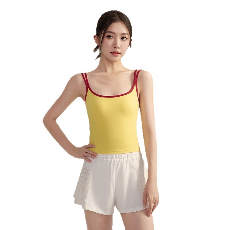 Йога потник с подплънки за бюст, контрастни презрамки, без ръкави, вталяващ пилатес топ, дишаща материя нейлон+спандекс 80/20