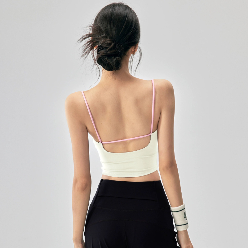 All-in-One фитнес потник за жени, тънки презрамки, U-образен гръб, подплата за бюста, нейлонова материя, дължина до талия, дизайн за красив гръб