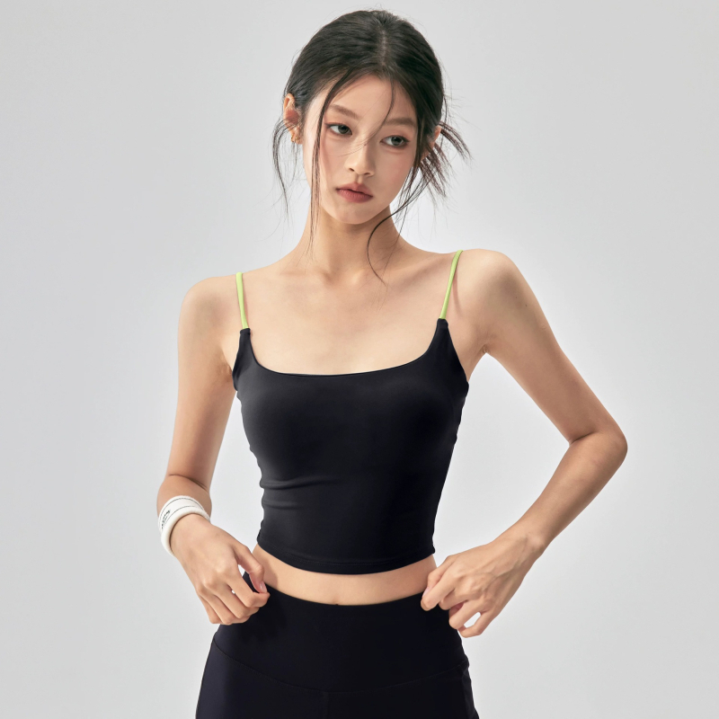 All-in-One фитнес потник за жени, тънки презрамки, U-образен гръб, подплата за бюста, нейлонова материя, дължина до талия, дизайн за красив гръб