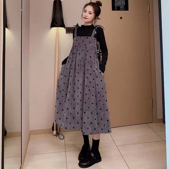 Komplets: svārku kostīms; japāņu–korejiešu brīvā stila komplekts; garas piedurknes; chenille audums ar 90–95% spandeksa.