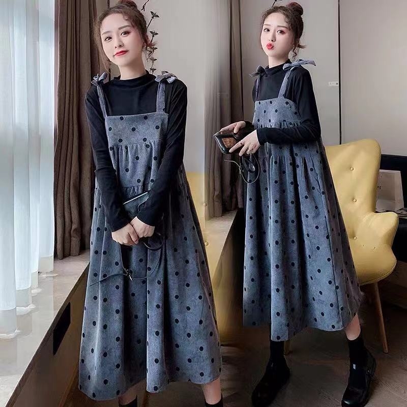 Komplets: svārku kostīms; japāņu–korejiešu brīvā stila komplekts; garas piedurknes; chenille audums ar 90–95% spandeksa.