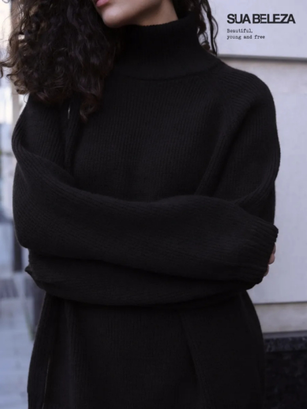 Ženski kardigan s kapuljom i bočnim zatvaračem, opuštenog kroja, retro stil, pleteni džemper, Arctic fleece materijal; akril 30-50%, poliester <30%