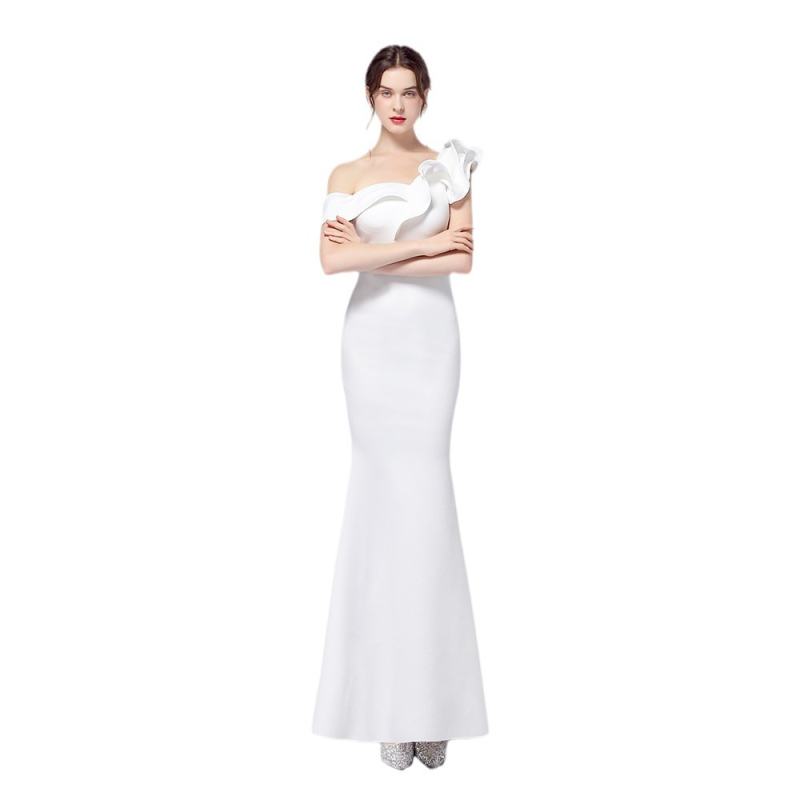 Vakara kleita ar vienu plecu un zivju asti siluetu, bez piedurknēm, augsta vidukļa, poliesters