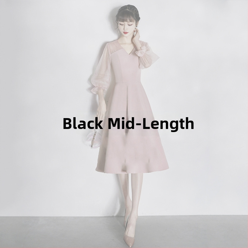 Vakara kleita ar augstu jostu, īsiem piedurknēm, jostas definējoša silueta, gara kleita