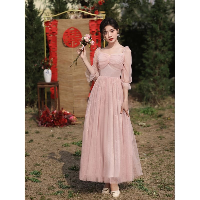 Kumām paredzēta garā A līnijas kāzu kleita ar vienu plecu, 3/4 piedurknēm, no chenille elastīgā auduma