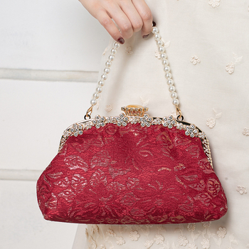 Чанта за ръка с форма на черупка от дантела, заключваща се с ключалка, за ежедневна употреба, марка Aimeiqi, мека триизмерна конструкция, подплата полиестер, пускане през лятото на 2025 г.