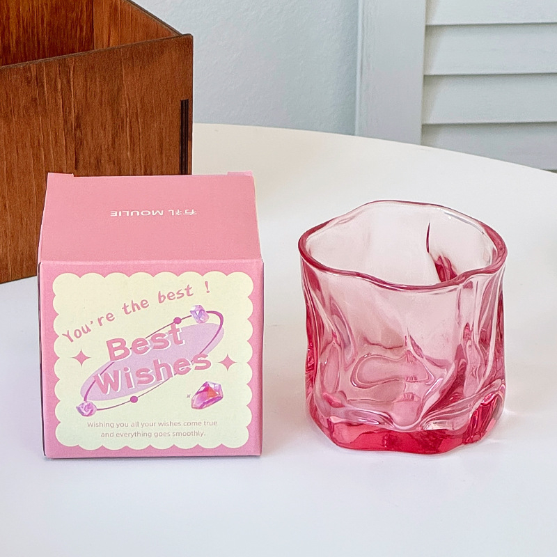 Stiklinė pasukamoji taurelė – modernus minimalistinis dizainas, be rankenos ir dangtelio, vienos sluoksnio konstrukcija, natrio kalcio stiklas, rankomis deginta, aukšta temperatūros atsparumas