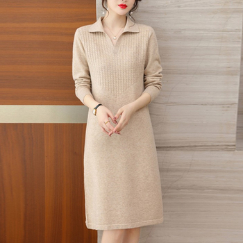 Midi kleita ar polo apkakli, garām piedurknēm, A līnijas silueta, 100% akrils