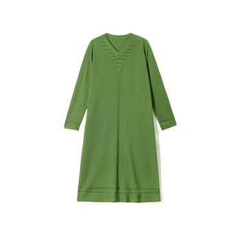 Midi kleita A līnijā ar V kaklu, garas piedurknēm, viduklis vidējā līmenī, Color Block raksts, viskozes šķiedra, kolāžas šuvju detaļa