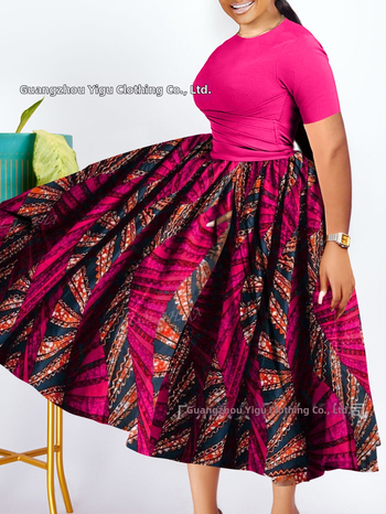 Garā kleita ar lielu volānu, apaļais kakla izgriezums, garas piedurknes, Eiropas un Amerikas stils