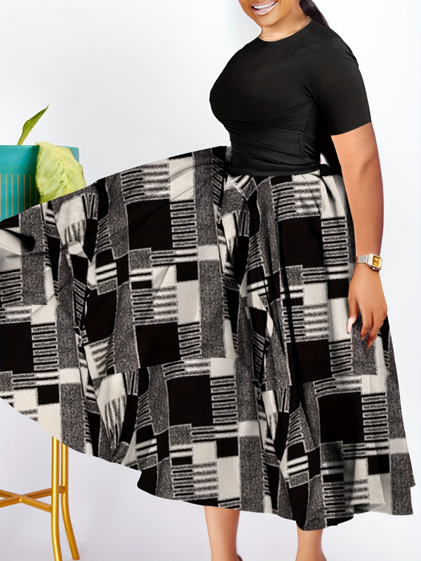 Garā kleita ar lielu volānu, apaļais kakla izgriezums, garas piedurknes, Eiropas un Amerikas stils