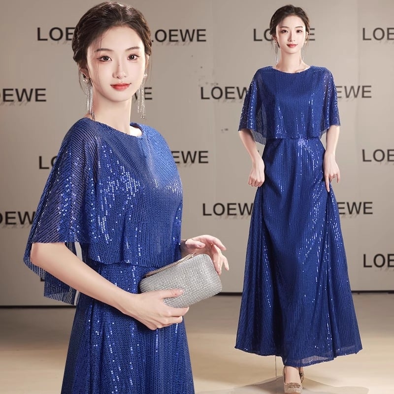 Kora izpildes kleita ar pērlītēm, A‑līnijas siluets, augsta josta, 3/4 garuma piedurknes, gara kleita, poliestera maisījums 50–70%