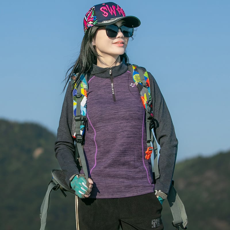 Moteriška fleece striukė su stačiu apykakle ir pusės užtrauktuku, greitai džiūsta, ilgomis rankovėmis, trys sezonai