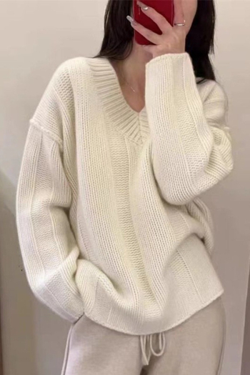 Plus izmēra chenille adījuma džemperis ar V kaklu – brīva piegriezne, elastāna maisījums