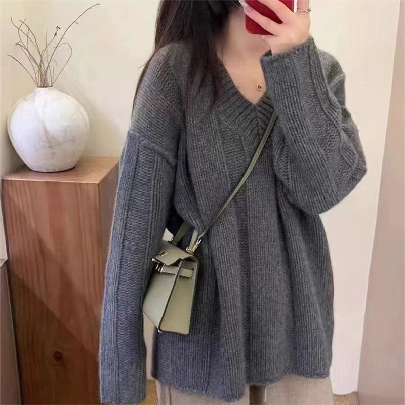 Plus izmēra chenille adījuma džemperis ar V kaklu – brīva piegriezne, elastāna maisījums