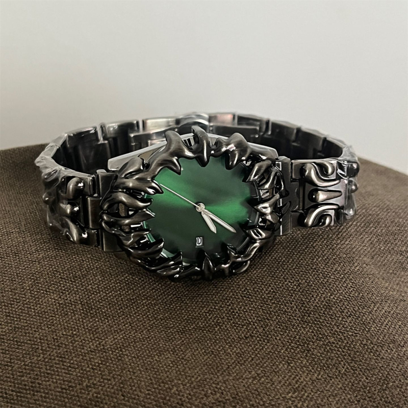 Ceas bărbătesc cu cuarț, carcasă metalică și curea metalică, design special Y2K, afișaj analogic, stil medieval