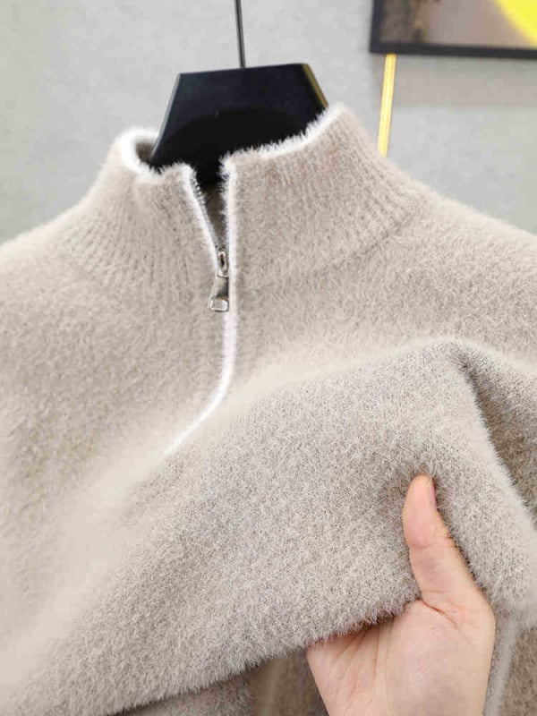 Siltas džemperis ar biezinātu flīsa odere, stāvošā apkakle, Vinylon/Nylon audums, ziedu raksts, Ziemas 2024