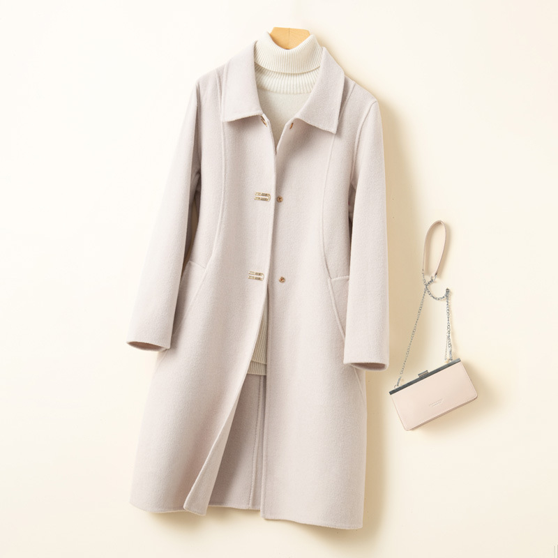 Γυναικείο παλτό από μαλλί με γιακά κούκλας, στενή γραμμή, μεσαίου μήκους, μακριά μανίκια, μονοκόμματο κούμπωμα