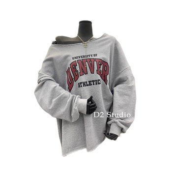 Hanorac de damă cu glugă și text, croială lejeră, mâneci lungi, lungime medie, material bumbac-poliester