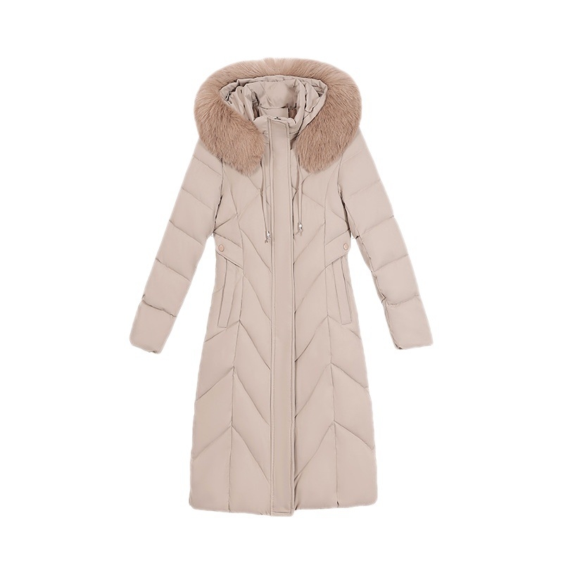 Moteriškos ilgos pūkuotos striukė su dirbtinio kailio apykakle, užtrauktukas priekyje, išorinis poliesteris 95%+