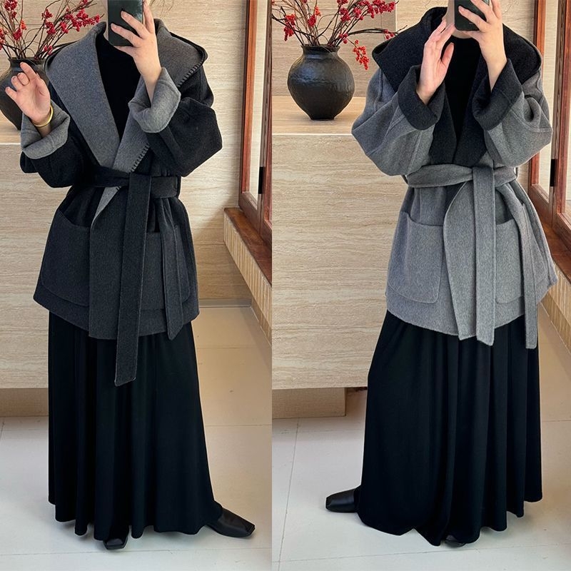 Moteriškas chenille paltas su gobtuvu, su spandeksu, laisvas kirpimas, trumpas ilgis, raištelių užsegimas