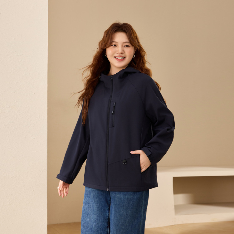 Γυναικείο μπουφάν από πολυεστέρα με κουκούλα και φερμουάρ, στενή γραμμή, κεντημένες λεπτομέρειες, κομψό αστικό στυλ