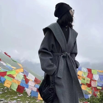 Διπλής όψεως Chenille παλτό με κουκούλα, φαρδιά γραμμή, κοντό μήκος (40–50 cm), με Spandex, Φθινόπωρο 2025