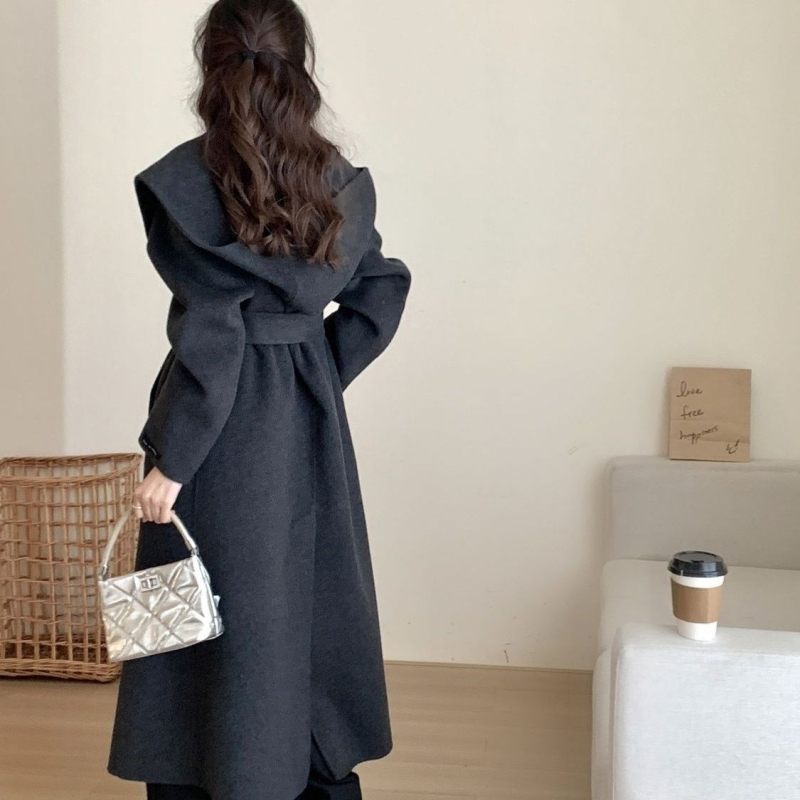 Διπλής όψεως Chenille παλτό με κουκούλα, φαρδιά γραμμή, κοντό μήκος (40–50 cm), με Spandex, Φθινόπωρο 2025