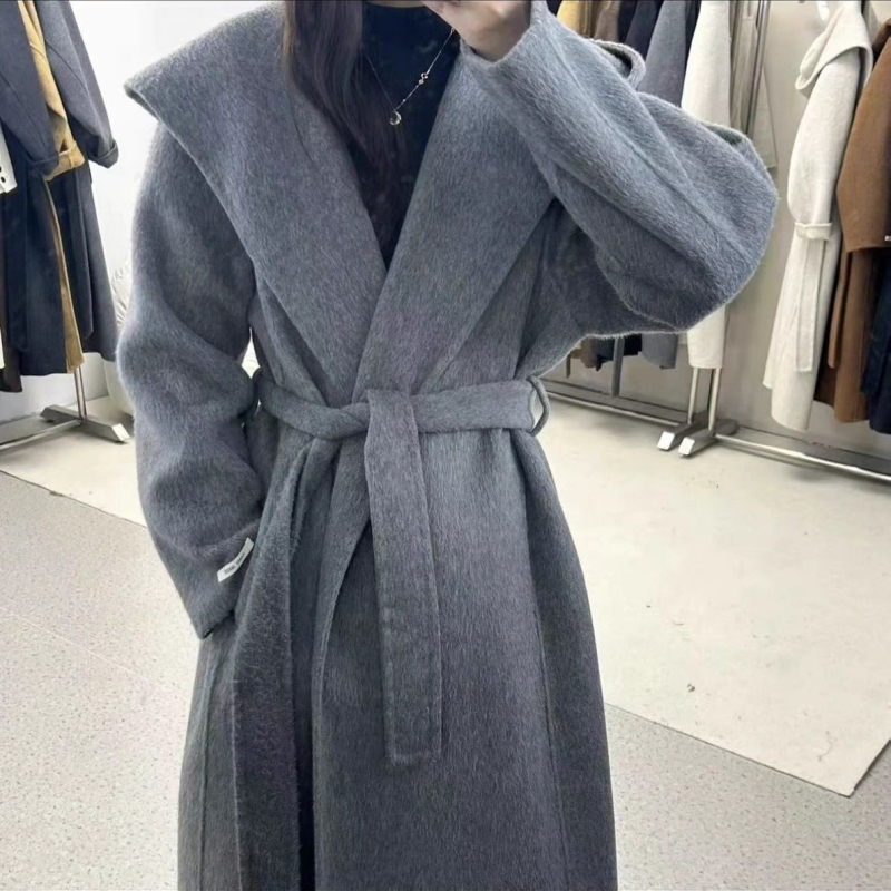 Διπλής όψεως Chenille παλτό με κουκούλα, φαρδιά γραμμή, κοντό μήκος (40–50 cm), με Spandex, Φθινόπωρο 2025