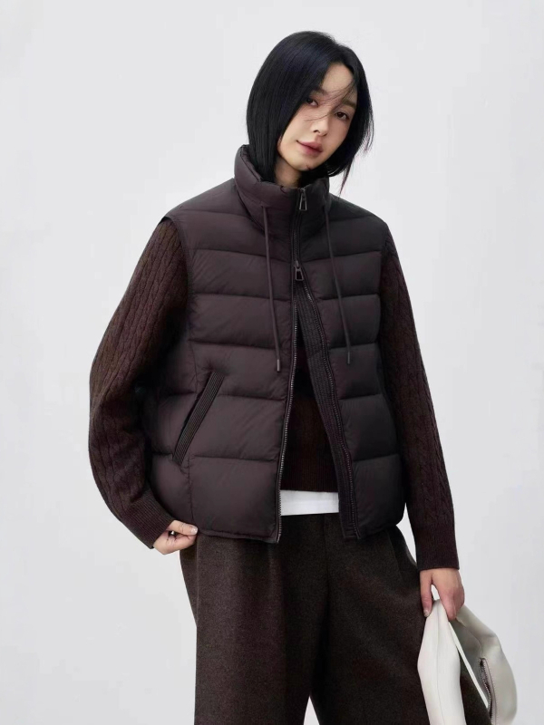 Vesta cu puf în stil minimalist coreean, guler înalt, fermoar frontal, umplutură din puf de rață, țesătură din poliester