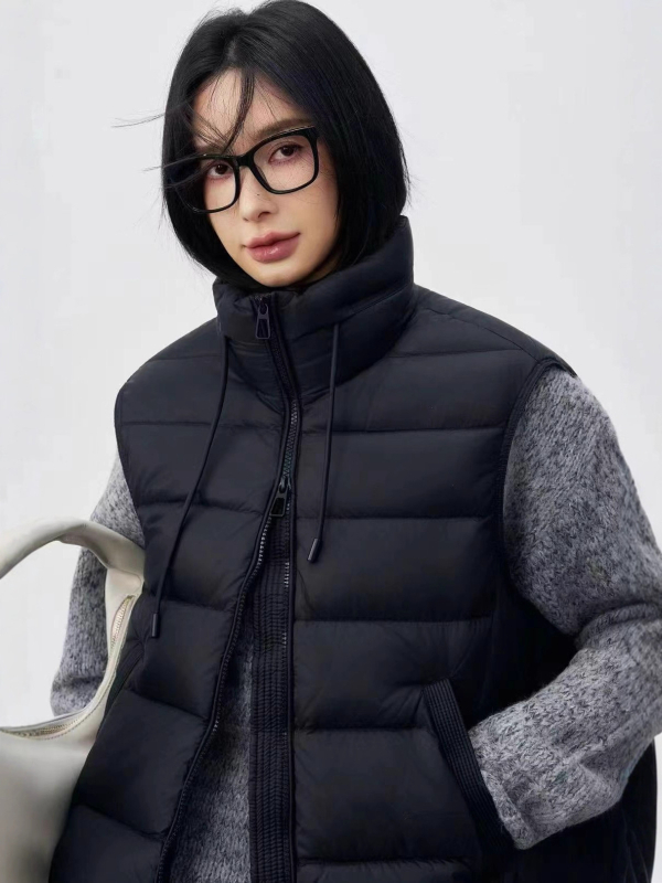Vesta cu puf în stil minimalist coreean, guler înalt, fermoar frontal, umplutură din puf de rață, țesătură din poliester