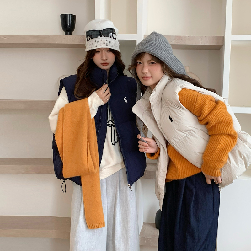 Sieviešu kokvilnas veste Korejas stilā ar pūka pildījumu, stāvošs apkaklis, rāvējslēdzējs