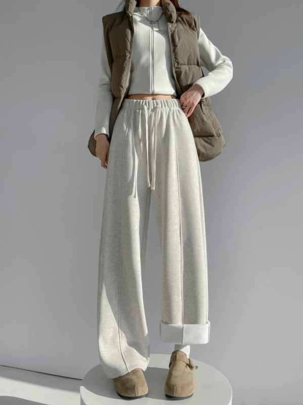 Γυναικεία παντελόνια φόρμας από βαμβακό-πολυεστέρα, με ελαστική μέση, πάνελ ραφών και χαλαρή γραμμή, χειμώνας 2025