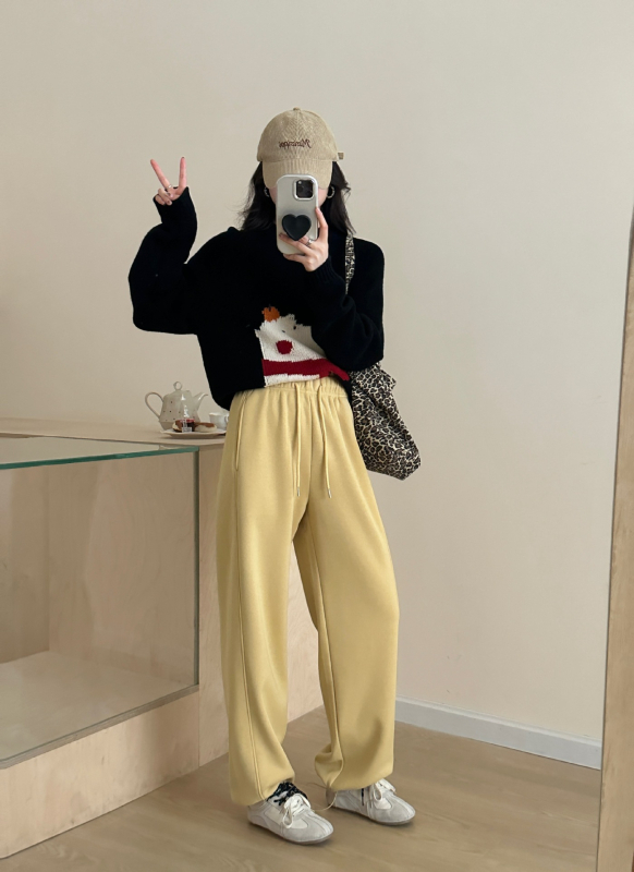 Női pamut fleece-béléssel melegítőnadrág, magas derék, laza szárú, 2025-ös őszi kollekció, mindennapi stílus