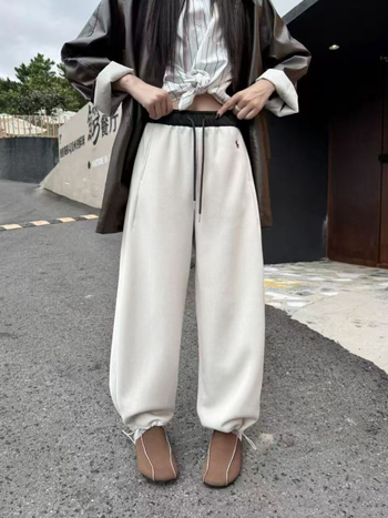 Női pamut-mikroszálas szabadidőnadrág, laza szabású, középmagas derekú, közepes vastagságú, téli szezon 2025, városi stílus