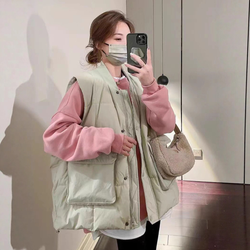 Sieviešu chenille vestes ar poliester pildījumu, galvenais materiāls spandekss, beisbola apkakle, ļoti īss siluets, brīvs piegriezums, lielas kabatas