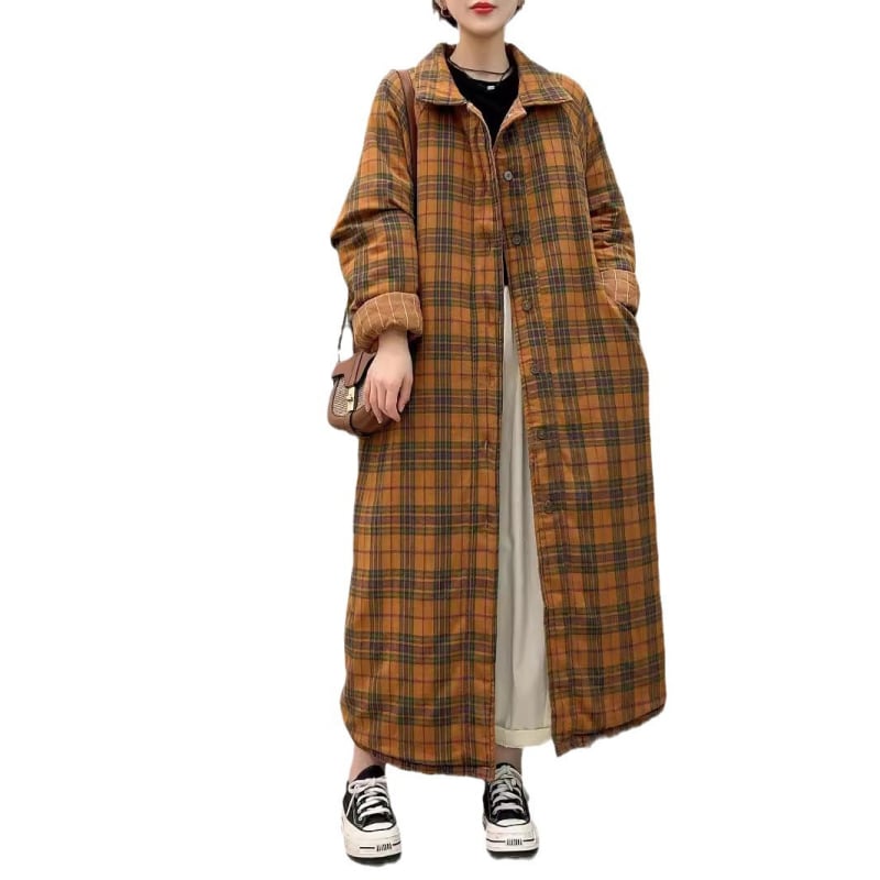 Moteriškas medvilninis palto su languotu raštu, pūkų pildas panašus į šilką, ilgas kirpimas, laisvas siluetas