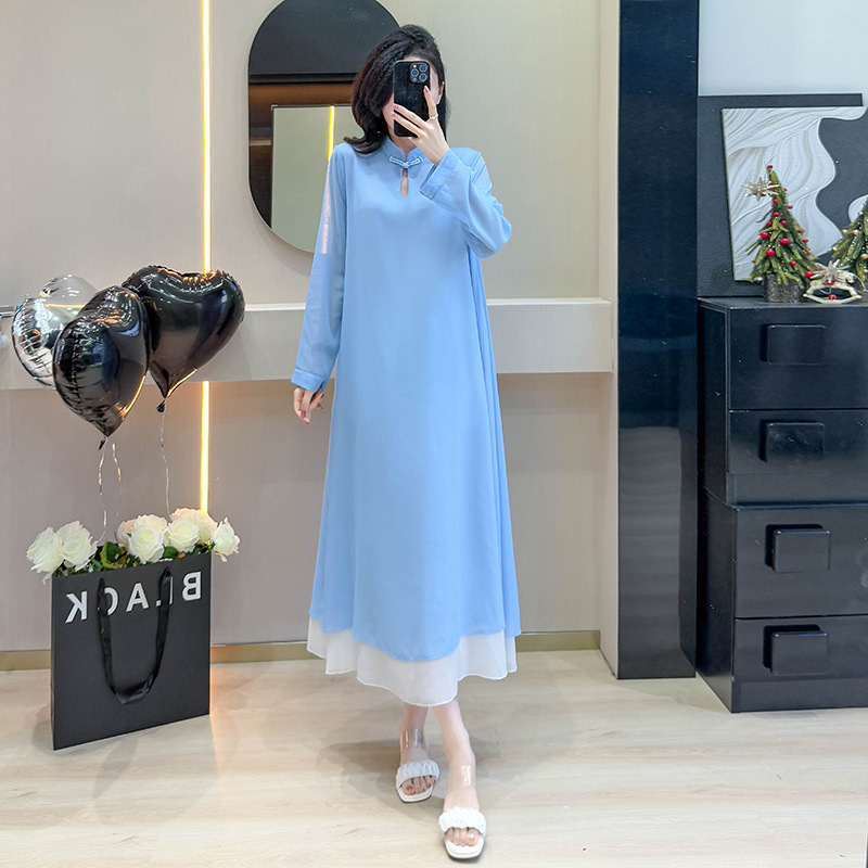 Šifona kleita, vienkrāsains raksts, stāvošs apkaklis, rāvējslēdzējs, gara kleita ar plašu izpletumu