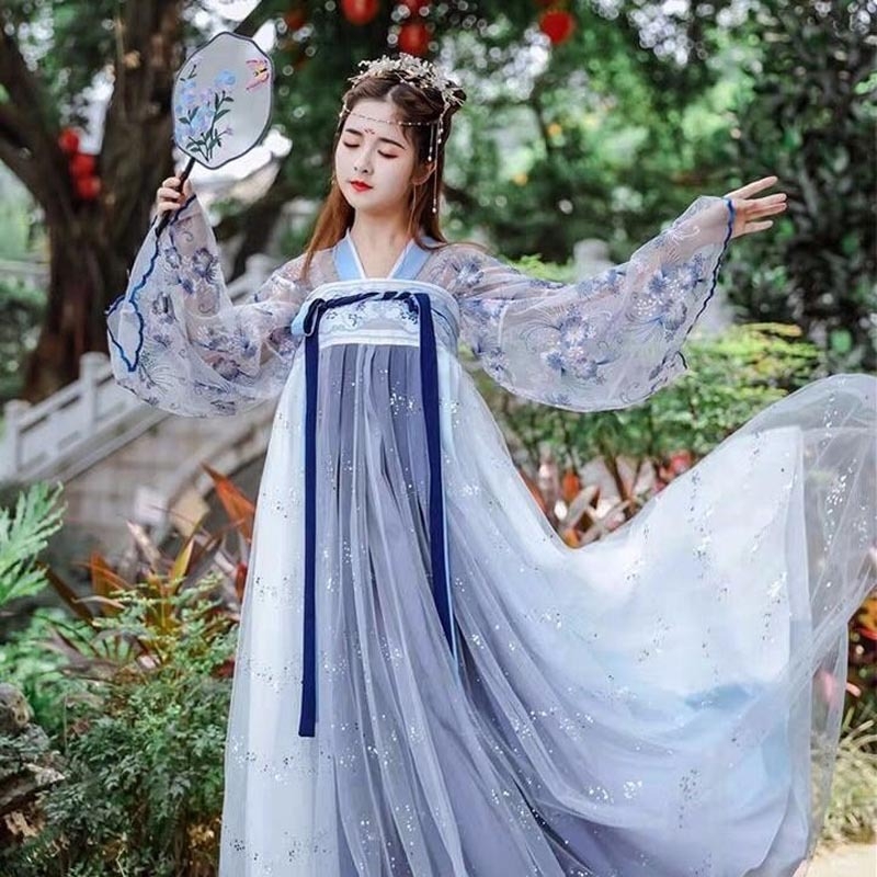 Hanfu ženski kostim kineskog stila — ruqun set, top do prsa i suknja u struku, studentski stil