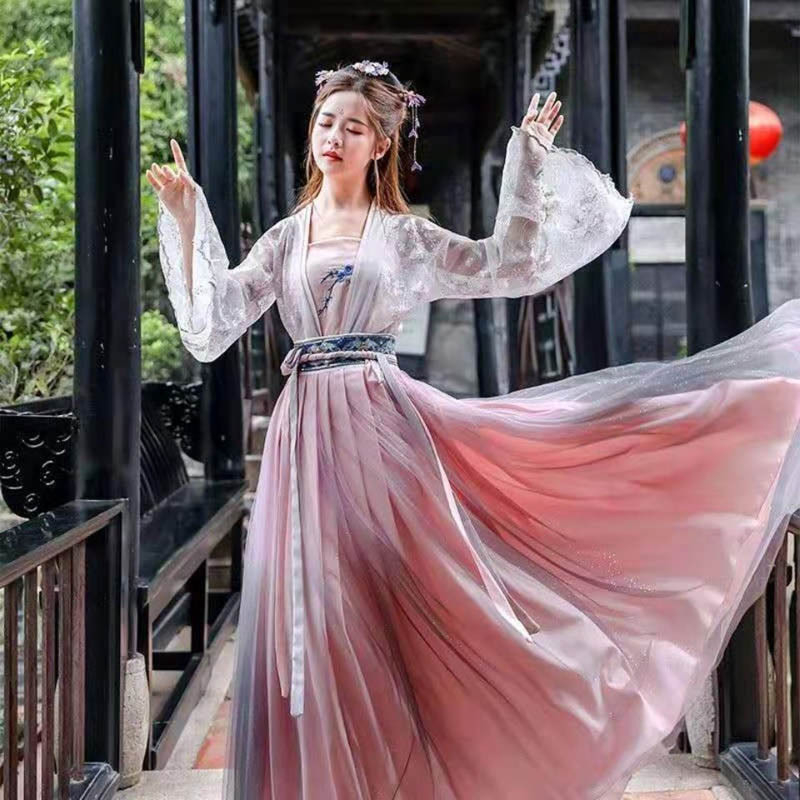 Hanfu ženski kostim kineskog stila — ruqun set, top do prsa i suknja u struku, studentski stil